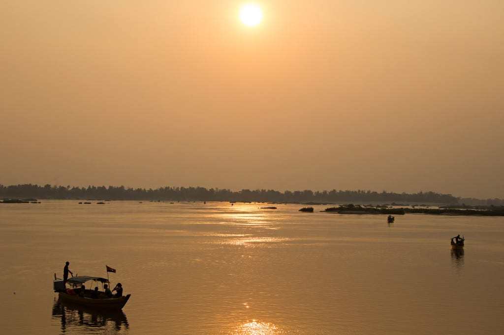 Moment.us travel photography Cambodia Kratie 4