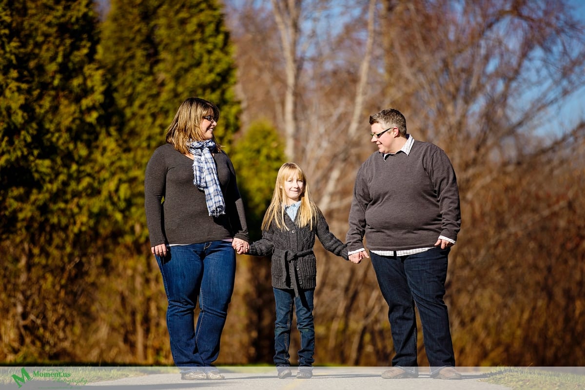 Moment.us Photography - Cornwall Family Photos - holding hands on path