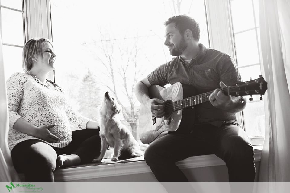 Cornwall maternity photo session - singing dog