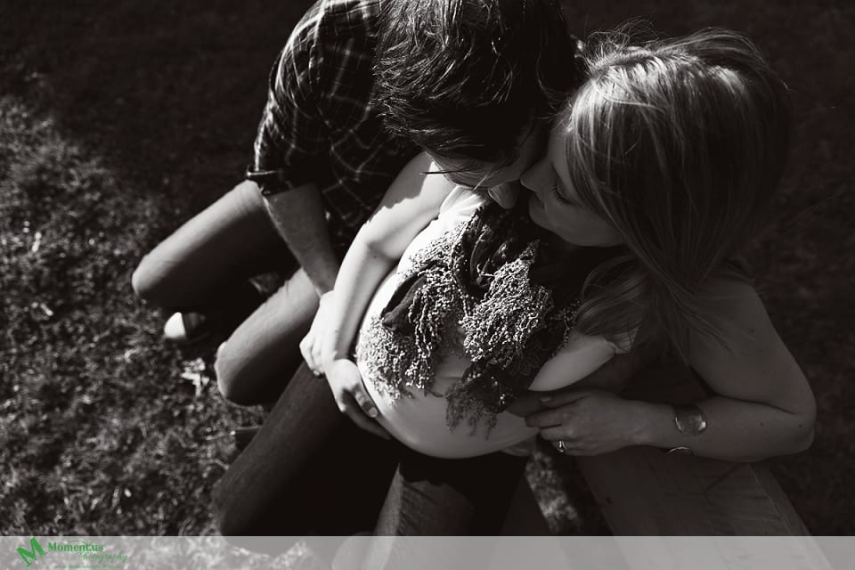Cornwall maternity photo session - couple on bench