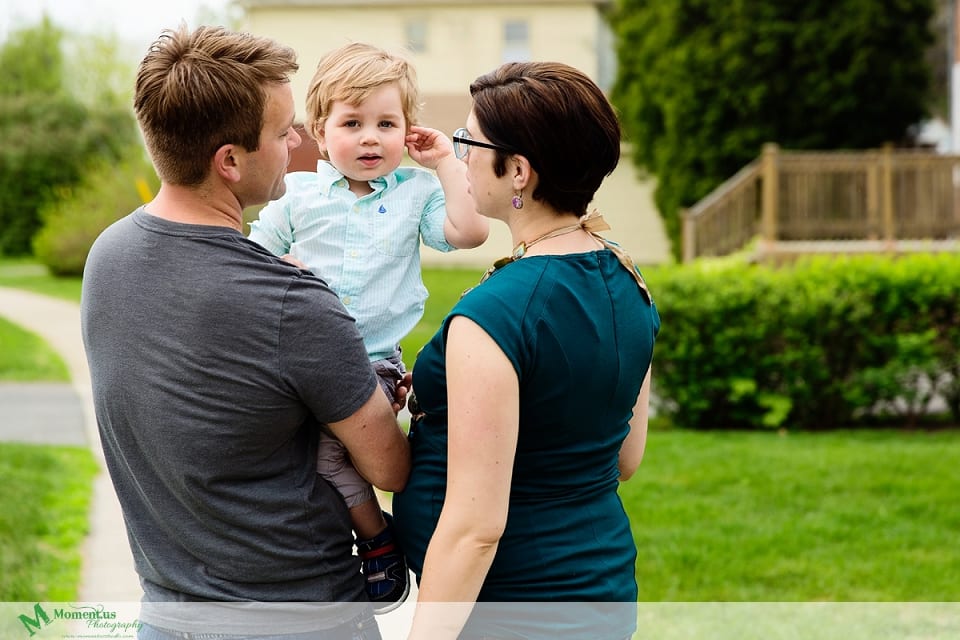 Cornwall maternity photo session - sidewalk chat