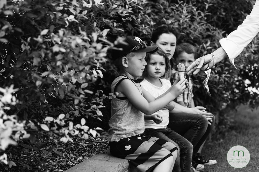 Cornwall cousins being given ice cream