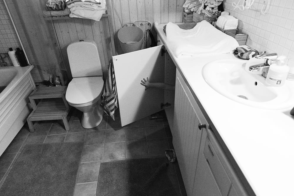 Stockholm girl hiding in cupboards