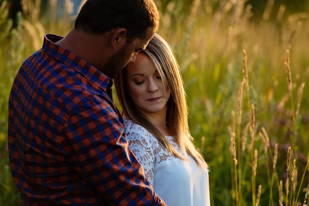 Romantic rural Ontario engagement shoot in summer field